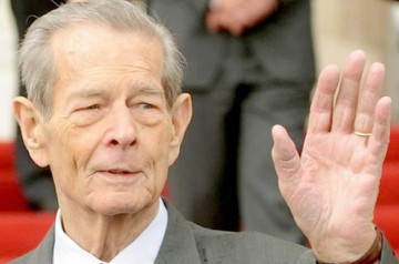 Regele Mihai, cetăţean de onoare al comunei Stremţ din judeţul Alba